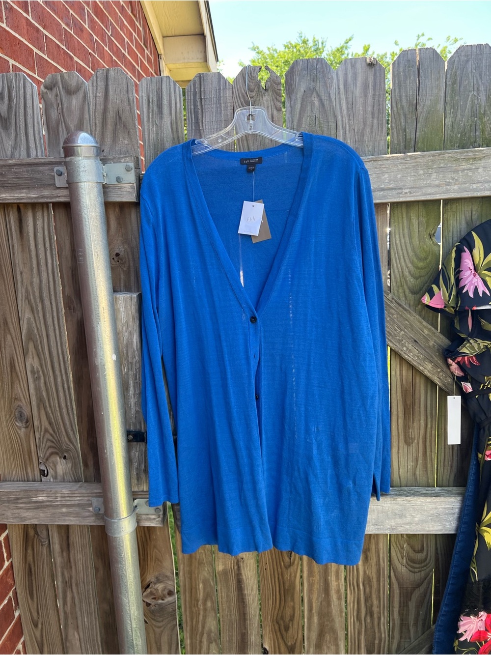 👗J. Jill Blue Lightweight V-Neck Cardigan - Picture 2 of 9